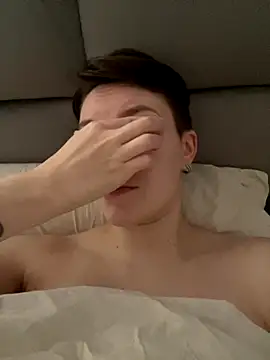 Snapshot of JessieFlower chatting on October 2025 08:46:02 AM JessieFlower online show from October 2025 08:46:02 AM