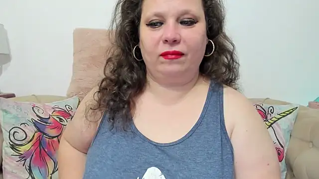 KarolineJoyy online show from November 2025 08:10:01 PM