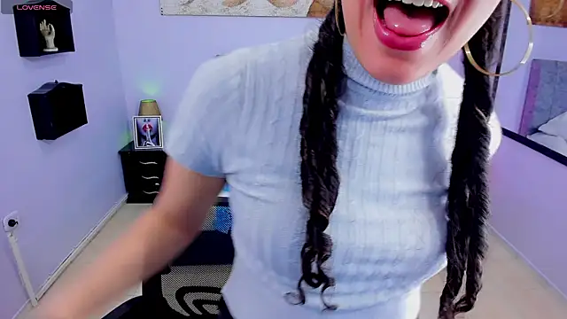 Snapshot of Lana_stone_ chatting on January 2025 03:34:02 AM Lana stone online show from January 2025 03:34:02 AM