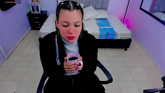 Snapshot of Lana_stone_ chatting on January 2025 08:26:02 AM Lana stone online show from January 2025 08:26:02 AM