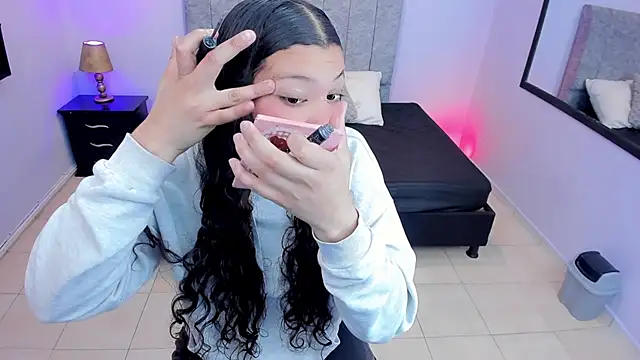 Snapshot of Lana_stone_ chatting on March 2025 03:11:01 AM Lana stone online show from March 2025 03:11:01 AM