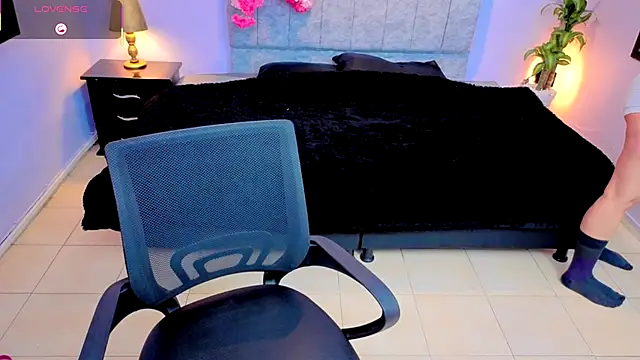 Snapshot of Lana_stone_ chatting on September 2025 03:50:02 AM Lana stone online show from September 2025 03:50:02 AM