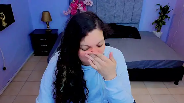 Snapshot of Lana_stone_ chatting on September 2025 03:08:01 AM Lana stone online show from September 2025 03:08:01 AM