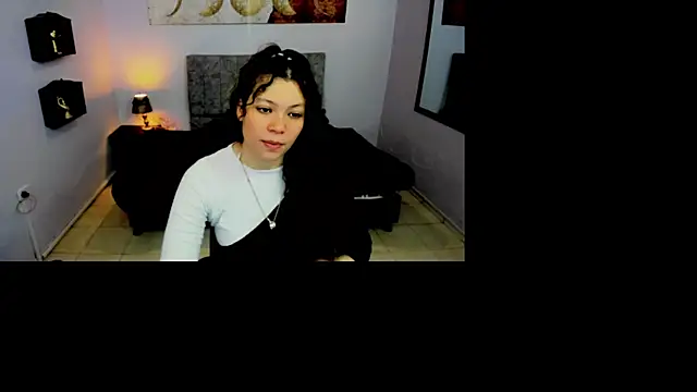 Snapshot of Lana_stone_ chatting on October 2025 04:12:01 AM Lana stone online show from October 2025 04:12:01 AM