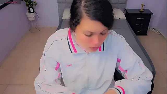 Snapshot of Lana_stone_ chatting on November 2025 03:10:02 AM Lana stone online show from November 2025 03:10:02 AM