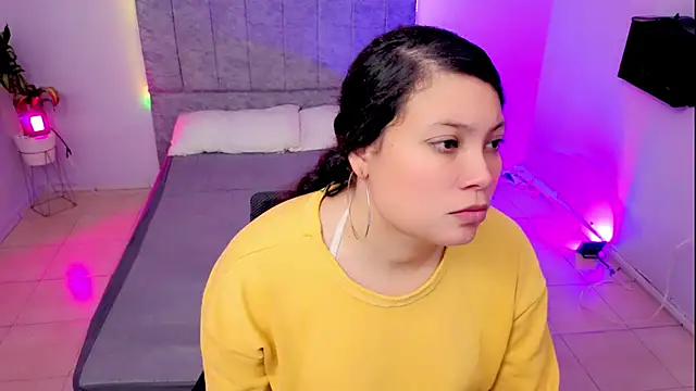 Snapshot of Lana_stone_ chatting on December 2025 03:33:01 AM Lana stone online show from December 2025 03:33:01 AM