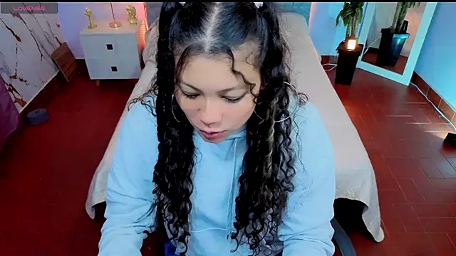 Lana stone  online show from February 2026 03:14:02 AM