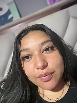 Snapshot of Kym_Owens chatting on October 2025 10:10:01 AM Kym Owens online show from October 2025 10:10:01 AM