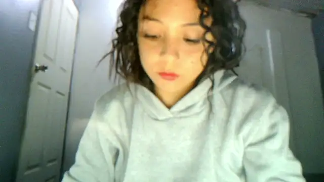 linzeysmith4 online show from March 2026 07:24:02 AM