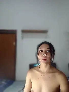 linzeysmith4 online show from July 2026 03:01:01 AM