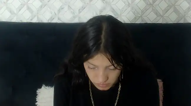 Emma-Wilson online show from February 2025 05:39:01 PM