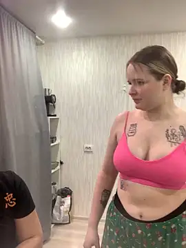 Snapshot of Pair_of_Gods_ chatting on March 2025 01:26:02 PM Pair of Gods online show from March 2025 01:26:02 PM