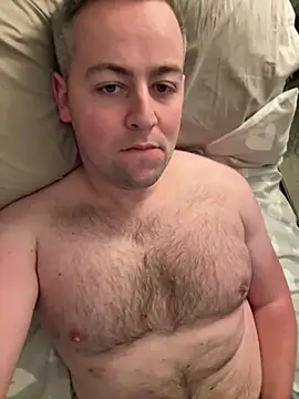 Snapshot of IrishManc chatting on December 2024 11:34:02 AM IrishManc online show from December 2024 11:34:02 AM