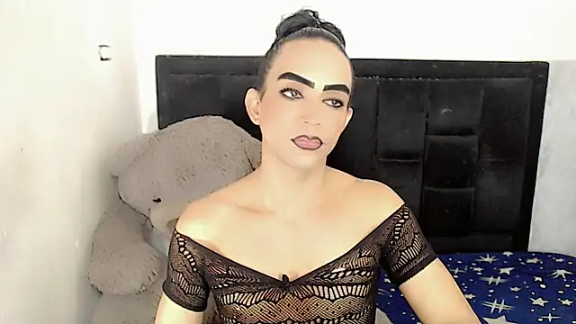 Snapshot of Michell_Queen chatting on February 2025 05:52:01 AM Michell Queen online show from February 2025 05:52:01 AM