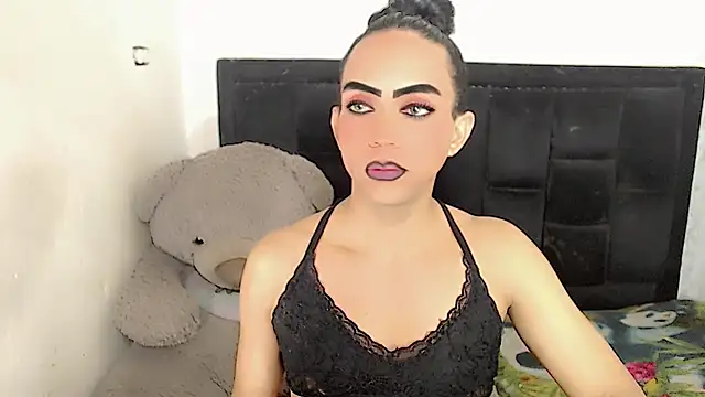 Snapshot of Michell_Queen chatting on March 2025 04:18:01 AM Michell Queen online show from March 2025 04:18:01 AM