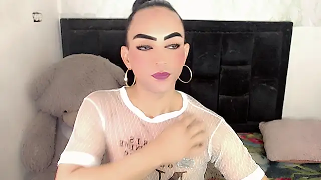 Snapshot of Michell_Queen chatting on September 2025 01:28:01 AM Michell Queen online show from September 2025 01:28:01 AM