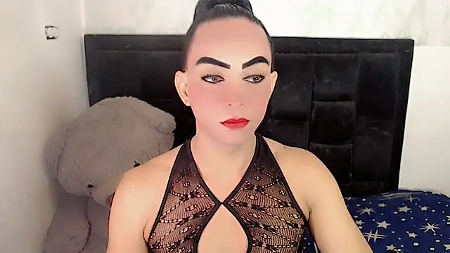 Snapshot of Michell_Queen chatting on November 2025 05:39:02 AM Michell Queen online show from November 2025 05:39:02 AM