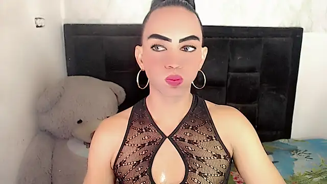 Snapshot of Michell_Queen chatting on November 2025 07:47:02 AM Michell Queen online show from November 2025 07:47:02 AM