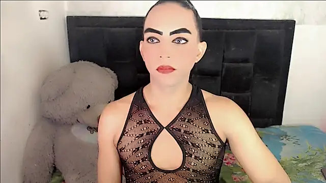 Snapshot of Michell_Queen chatting on November 2025 06:35:01 AM Michell Queen online show from November 2025 06:35:01 AM