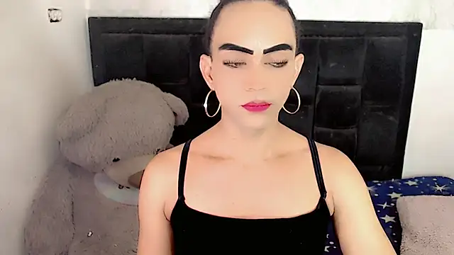 Snapshot of Michell_Queen chatting on December 2025 07:46:02 AM Michell Queen online show from December 2025 07:46:02 AM