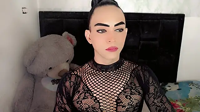 Snapshot of Michell_Queen chatting on December 2025 08:41:02 AM Michell Queen online show from December 2025 08:41:02 AM