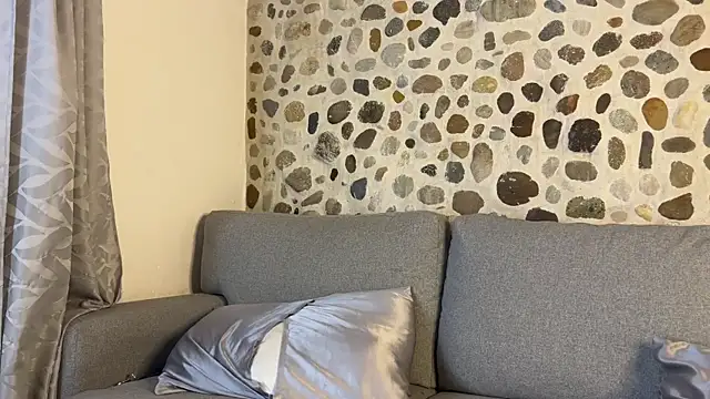 David Brown18 online show from April 2026 01:42:02 AM