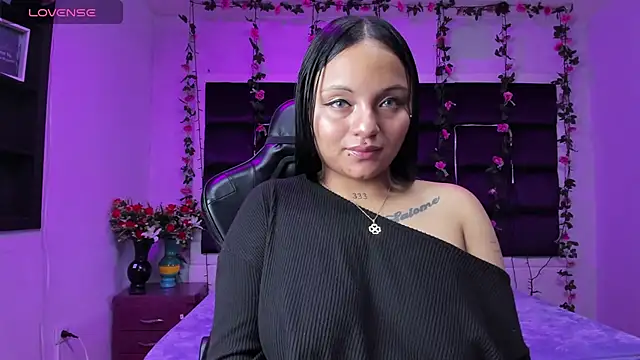 sweelanna   online show from December 2025 02:20:02 AM