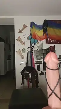 freyamoret online show from December 2025 03:15:02 AM