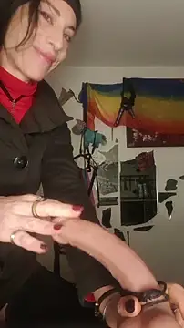 freyamoret online show from December 2025 04:51:01 AM