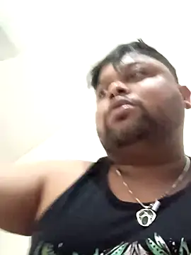 Snapshot of julywwrt chatting on December 2024 10:24:01 AM julywwrt online show from December 2024 10:24:01 AM