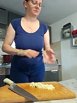 Snapshot of KristenVega chatting on October 2025 08:49:01 AM KristenVega online show from October 2025 08:49:01 AM