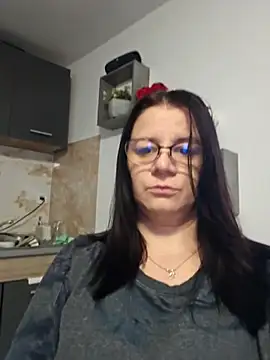 Snapshot of KristenVega chatting on November 2025 07:08:01 AM KristenVega online show from November 2025 07:08:01 AM