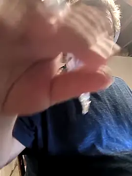 jrsexy83 online show from April 2026 07:22:01 AM