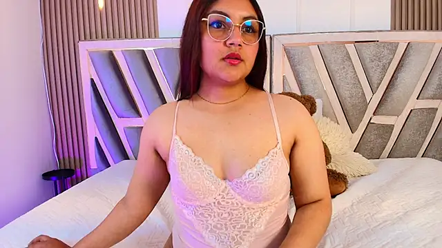 Snapshot of ashlei_ chatting on July 2026 06:28:02 PM ashlei online show from July 2026 06:28:02 PM