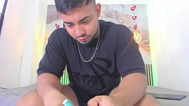 BrianMalonee online show from April 2026 12:22:01 PM