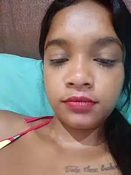 Snapshot of Indianqueen03 chatting on January 2025 06:05:01 AM Indianqueen03 online show from January 2025 06:05:01 AM