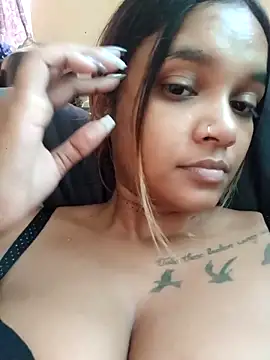 Indianqueen03 online show from December 2025 12:22:01 PM