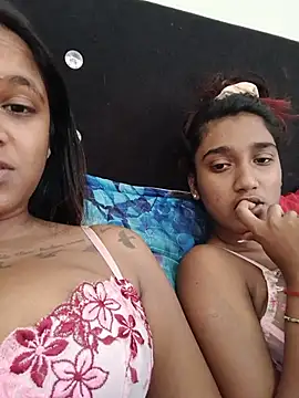 Indianqueen03 online show from July 2026 12:45:01 PM