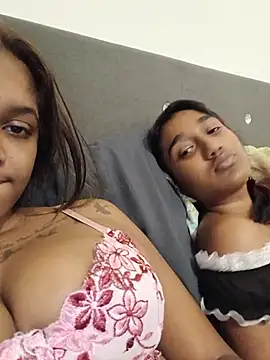 Indianqueen03 online show from August 2026 06:54:01 PM