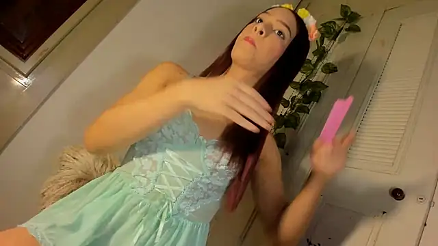 Snapshot of ChanellCastilla chatting on November 2025 10:09:02 PM ChanellCastilla online show from November 2025 10:09:02 PM