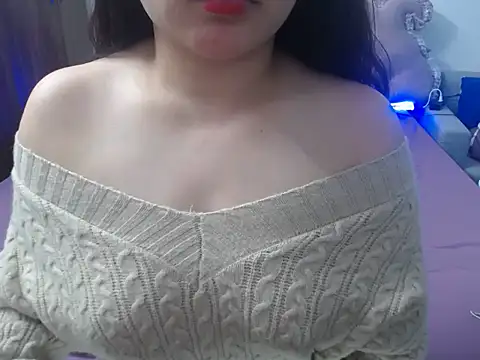 Mochi Soft online show from February 2025 07:02:01 AM