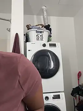 Your Paris online show from December 2025 07:53:02 PM