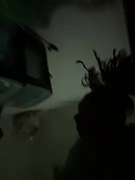 Snapshot of skylarrylee chatting on January 2025 10:20:02 AM skylarrylee online show from January 2025 10:20:02 AM