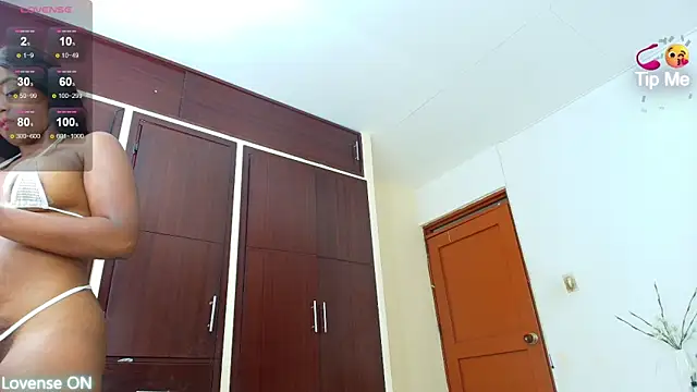 brithanybrown online show from October 2025 10:05:01 PM