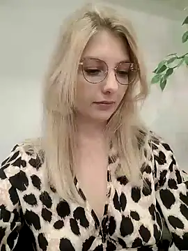 Amitiel Angel online show from January 2025 05:51:02 PM