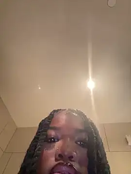 magicalc00ch online show from October 2025 02:00:01 AM