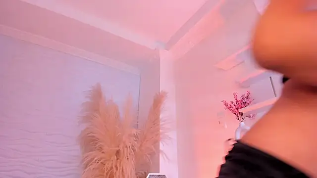 IsabelleFoxx  online show from April 2026 10:57:02 PM