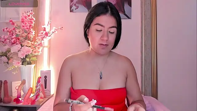scarlet fostt  online show from July 2026 12:41:01 PM