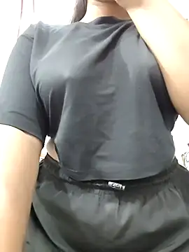 Snapshot of MohiniHott chatting on November 2025 05:31:01 AM MohiniHott online show from November 2025 05:31:01 AM