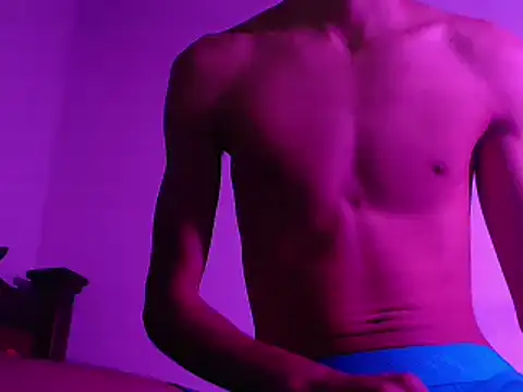 isaaclatino online show from January 2025 03:56:02 AM